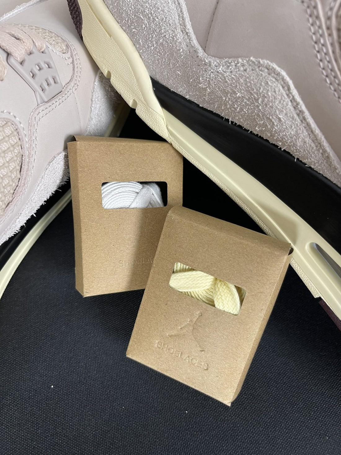 Air Jordan 4 A Ma Maniere Violet Ore