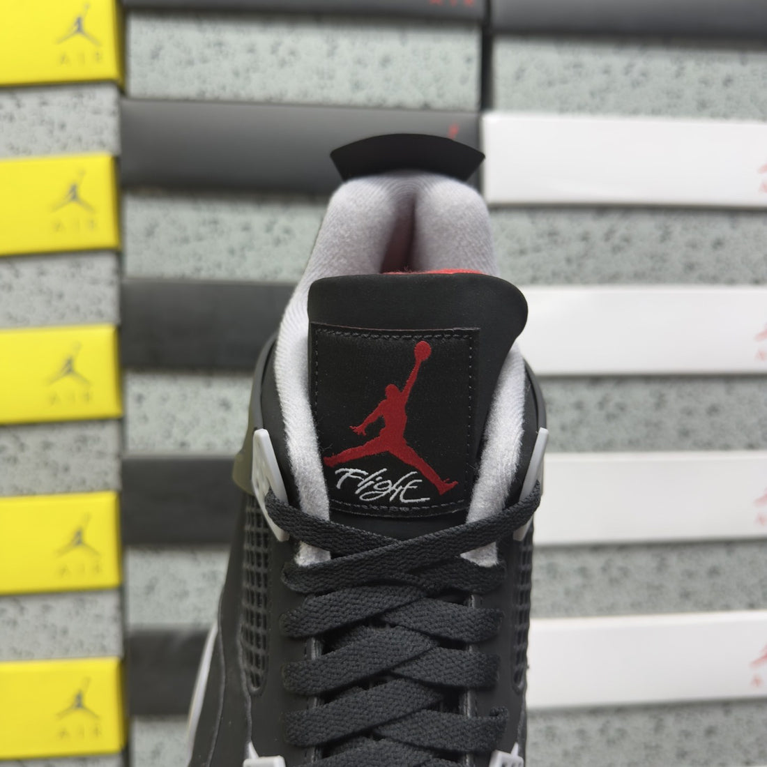 Air Jordan 4 Black Fire Red