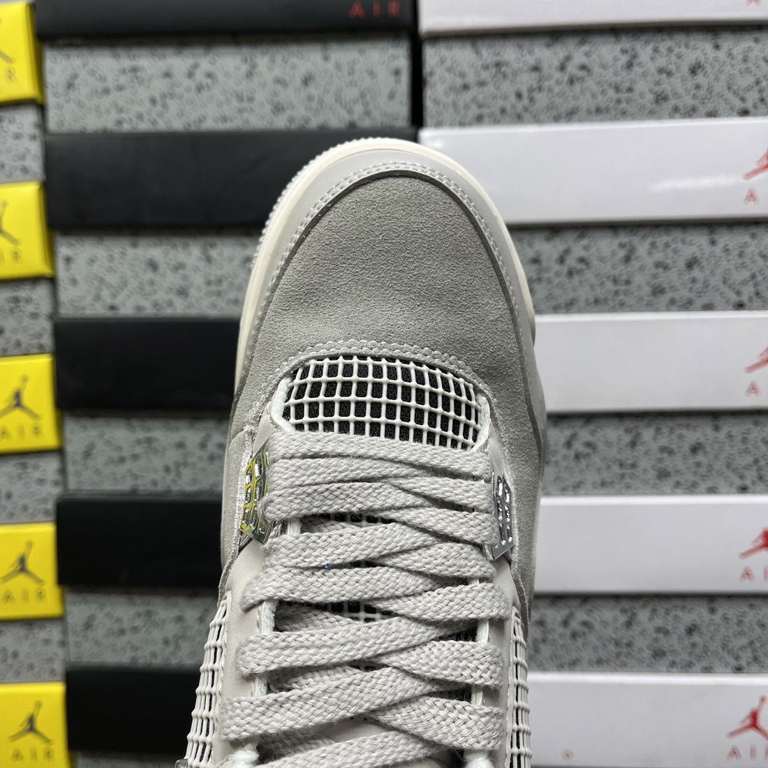 Air Jordan 4 Cement Grey Silver