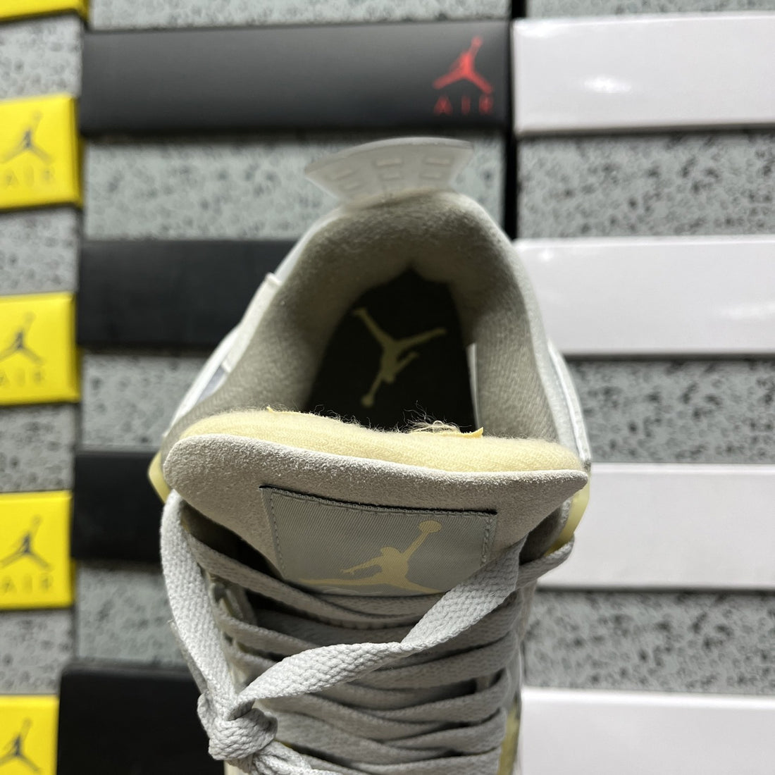 Air Jordan 4 Craft Photon Dust