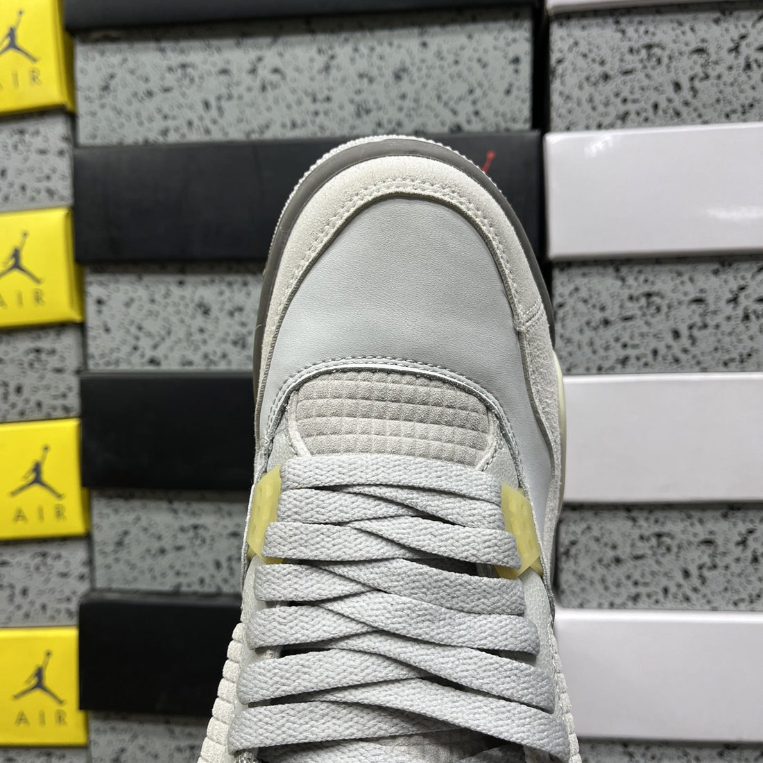 Air Jordan 4 Craft Photon Dust