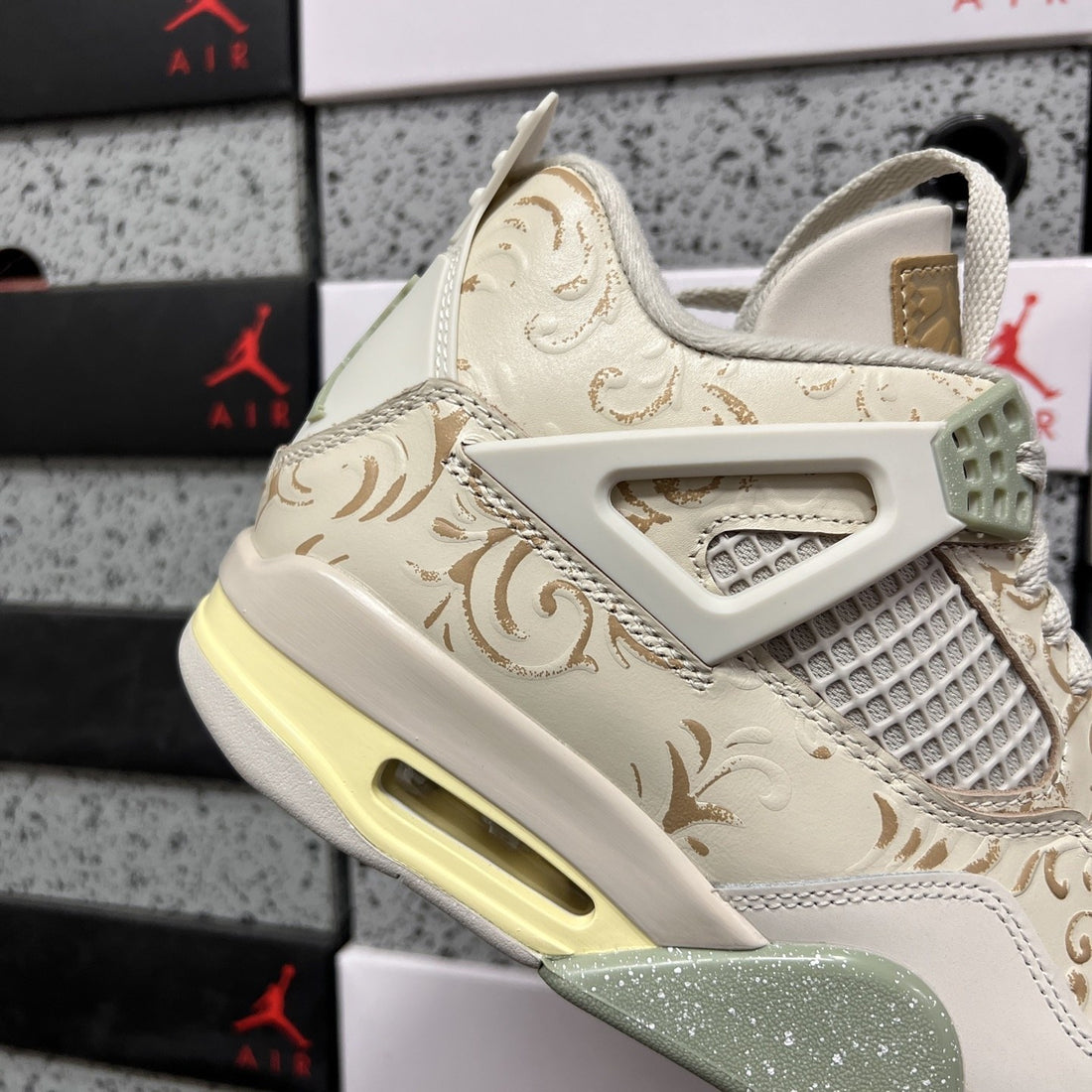 Air Jordan 4 Floral Sail