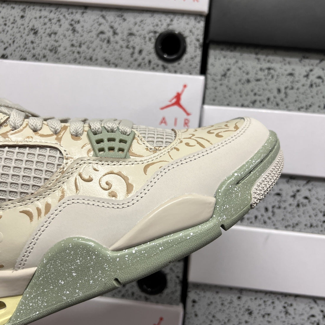 Air Jordan 4 Floral Sail