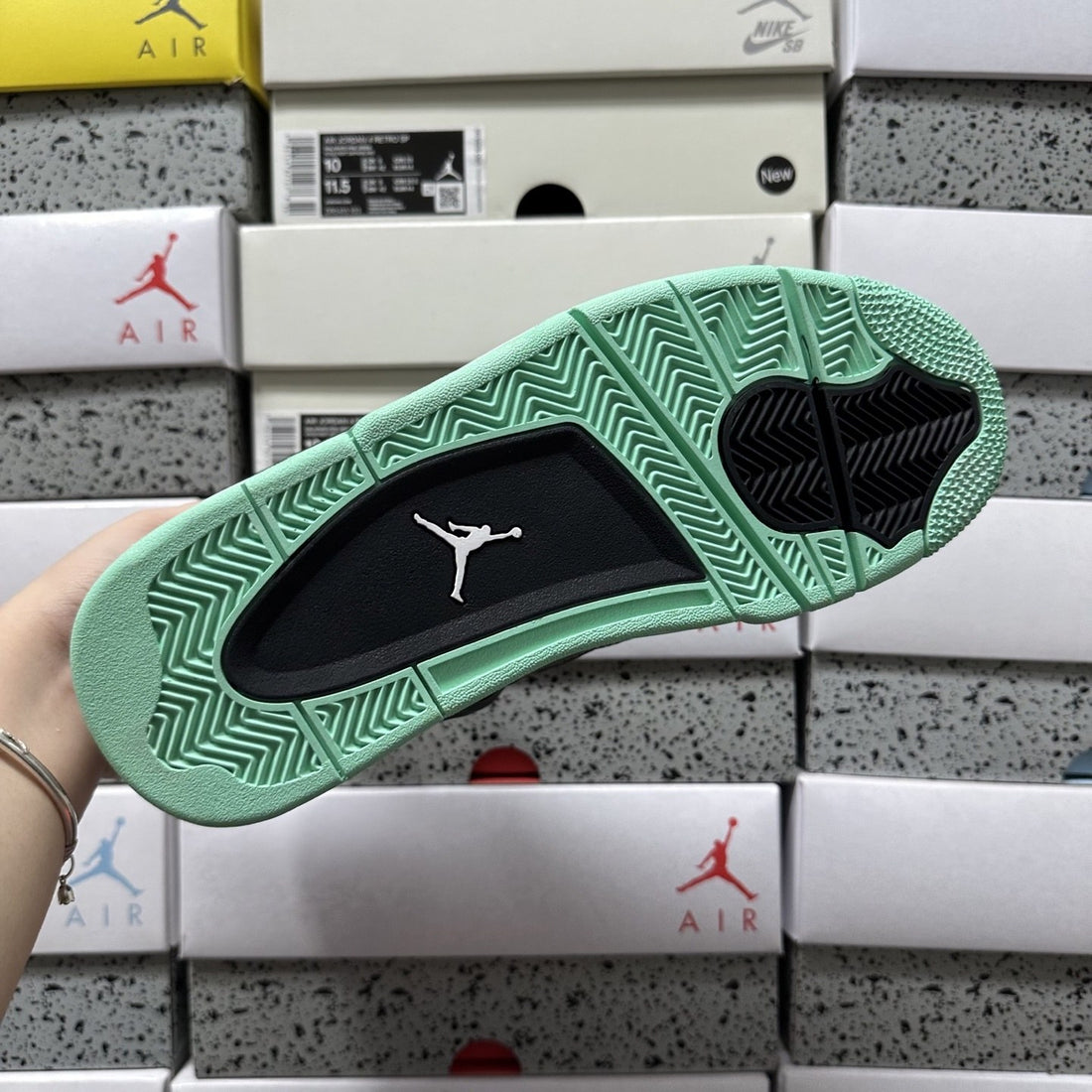 Air Jordan 4 Green Glow
