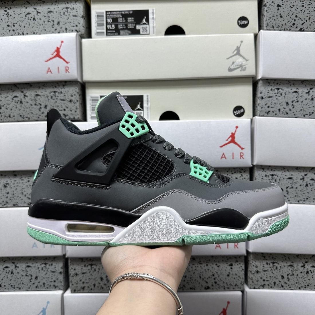 Air Jordan 4 Green Glow
