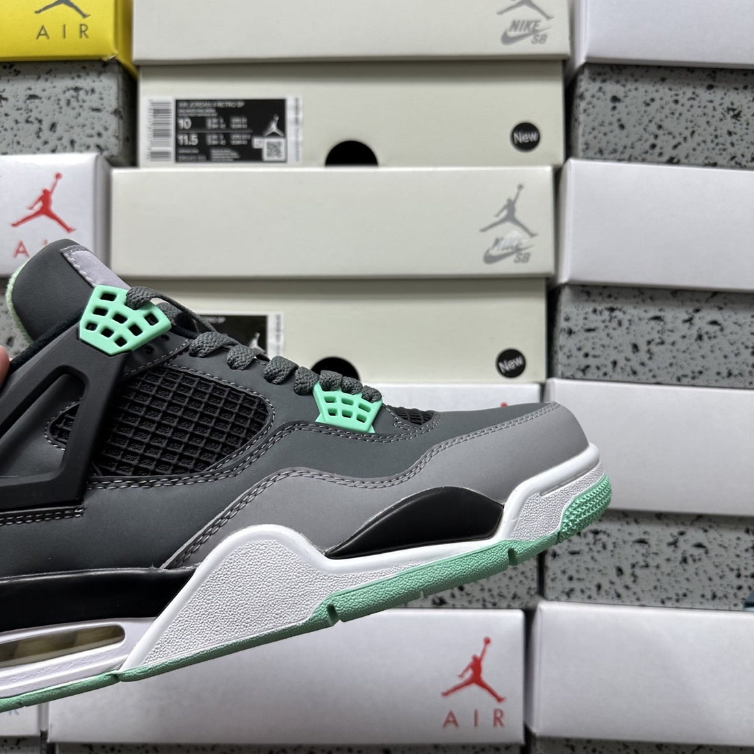 Air Jordan 4 Green Glow