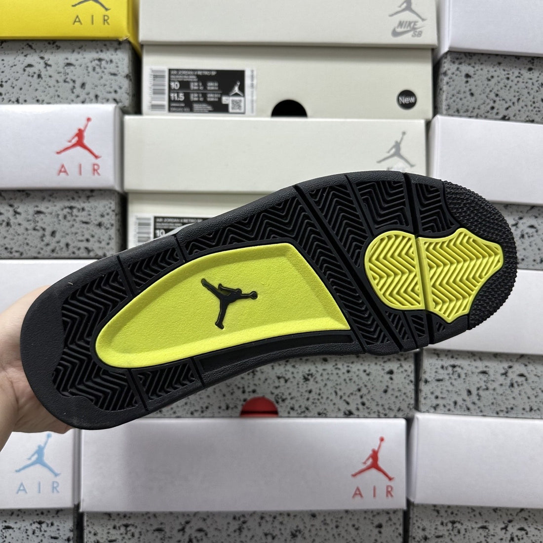 Air Jordan 4 Grey Volt