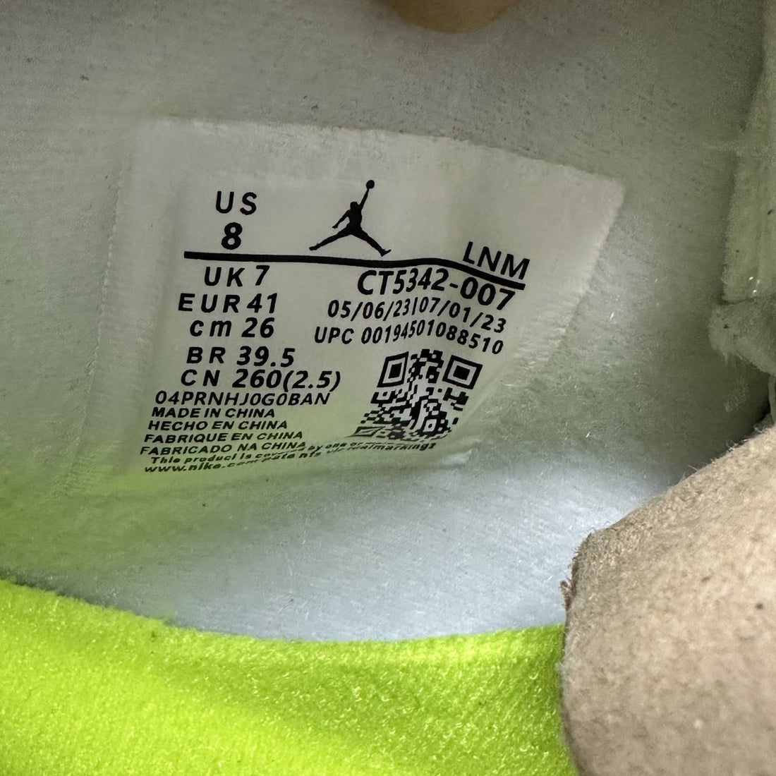 Air Jordan 4 Grey Volt