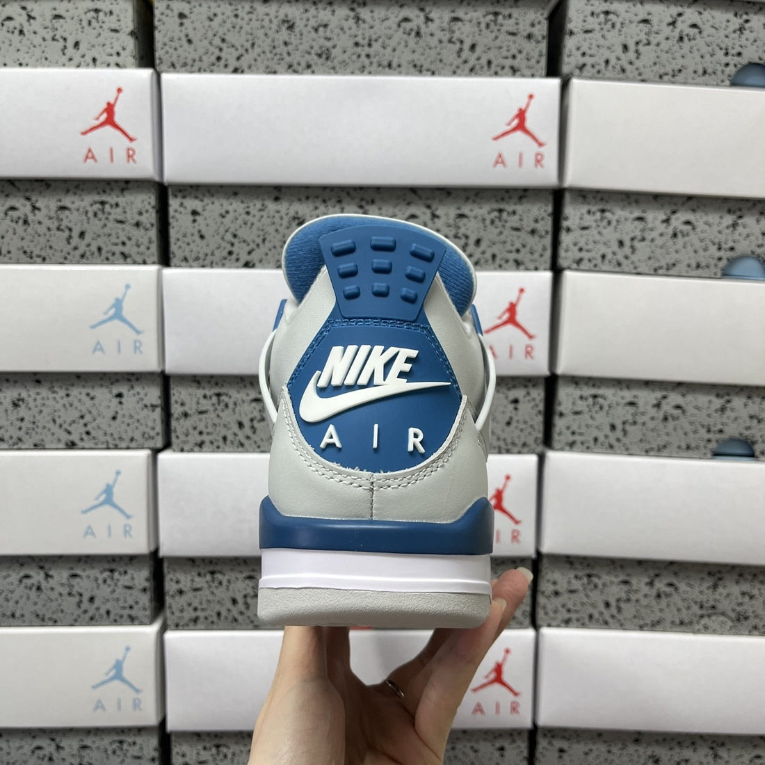 Air Jordan 4 Industrial Blue