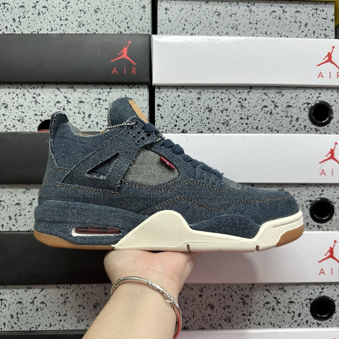 Air Jordan 4 Levi's Blue Denim