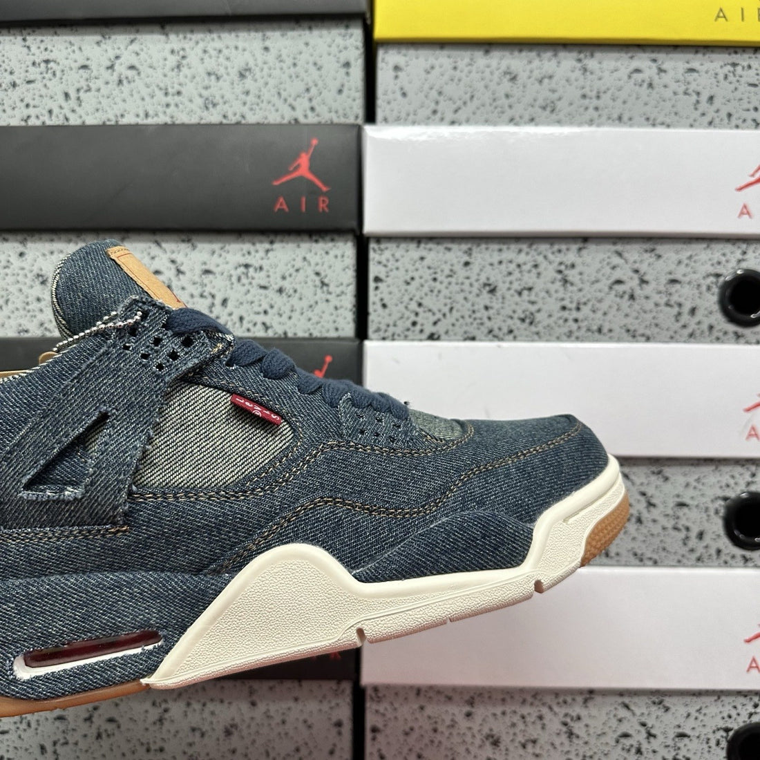 Air Jordan 4 Levi's Blue Denim