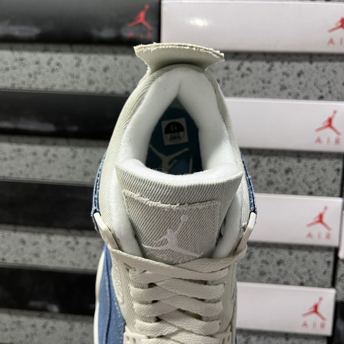 Air Jordan 4 Levi's Sail Denim