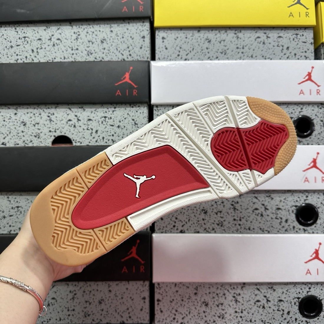 Air Jordan 4 Levi's White Denim