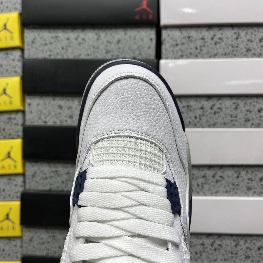 Air Jordan 4 Midnight Navy