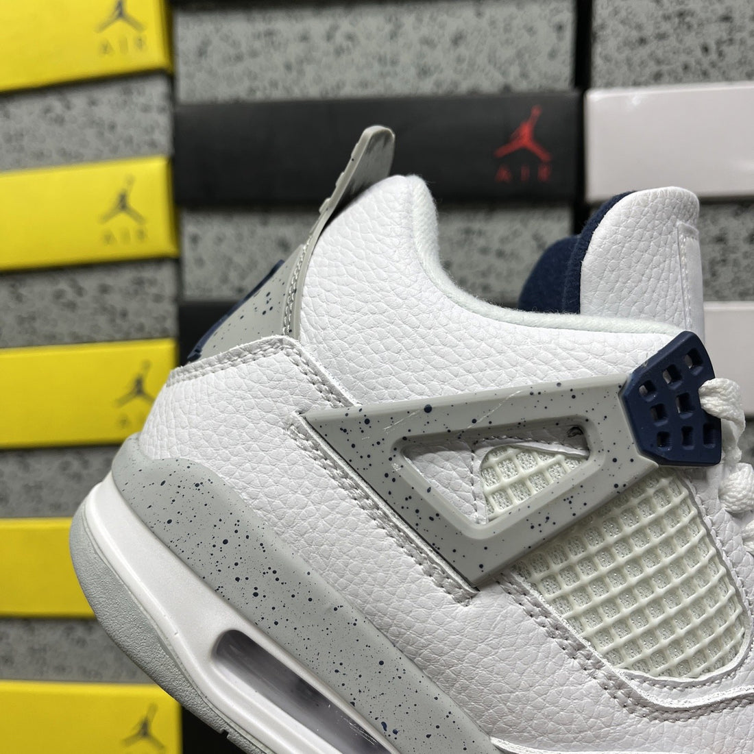 Air Jordan 4 Midnight Navy
