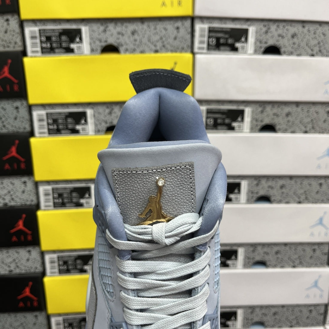 Air Jordan 4 NCAA Blue Grey