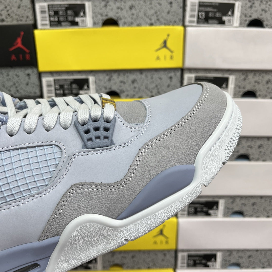 Air Jordan 4 NCAA Blue Grey