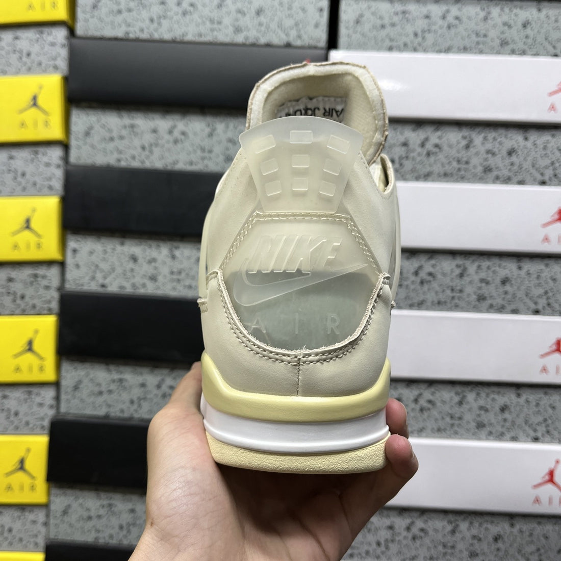 Air Jordan 4 Off-White Sail