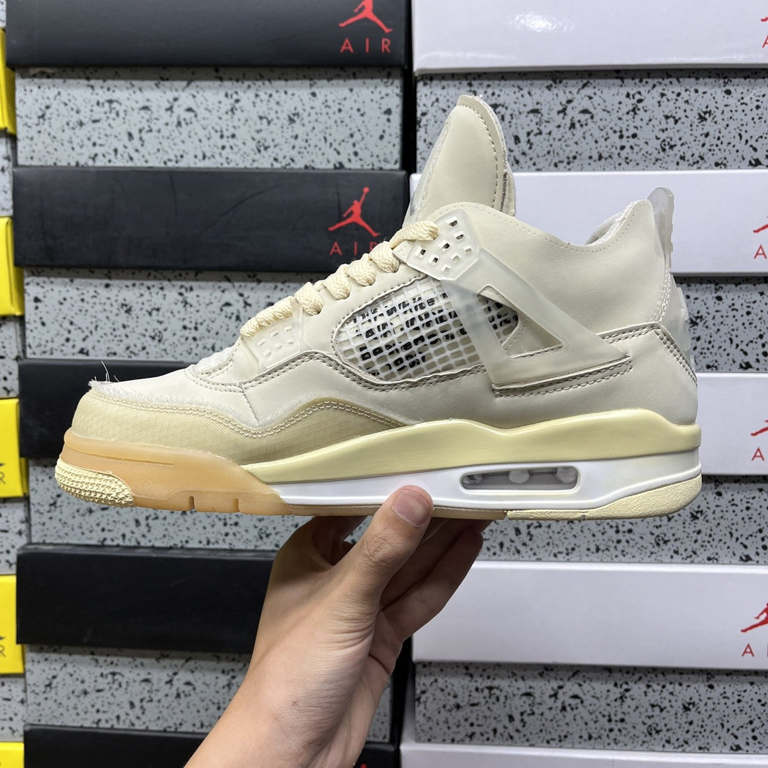 Air Jordan 4 Off-White Sail