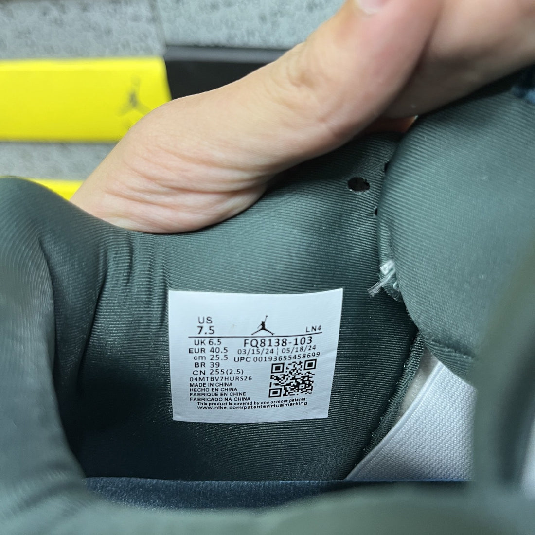 Air Jordan 4 Oxidized Green
