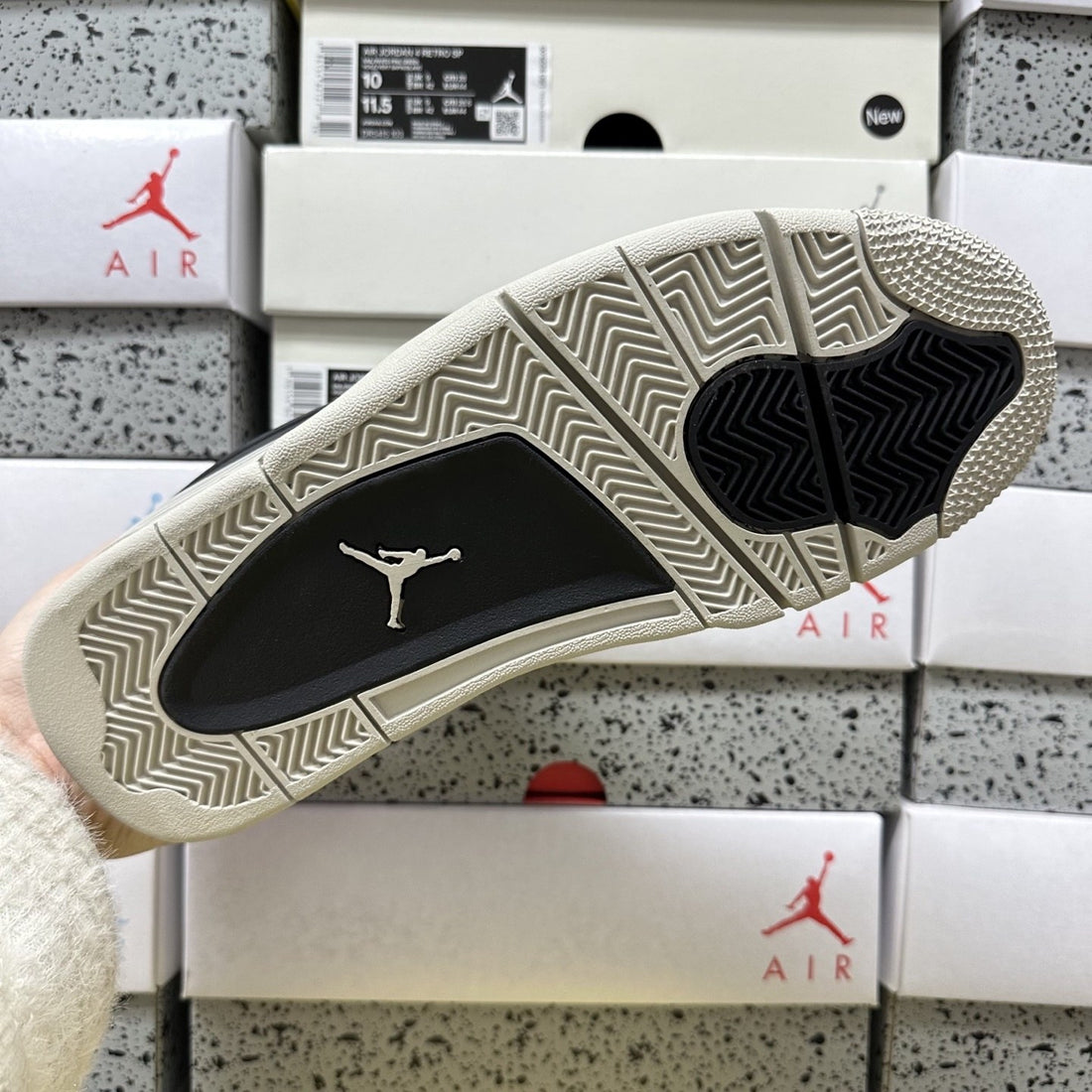 Air Jordan 4 RM Black Cream Grey