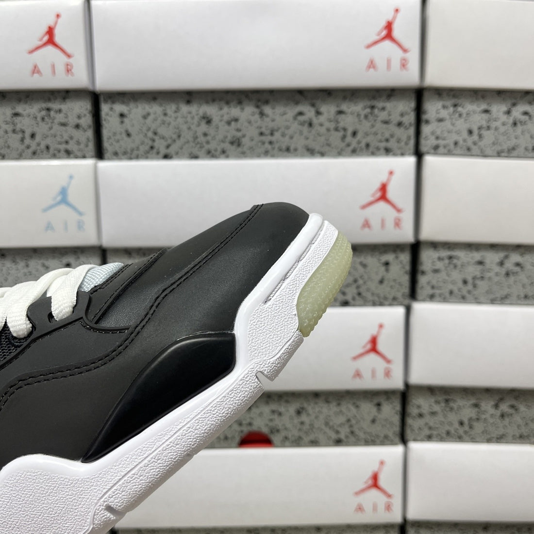 Air Jordan 4 RM Black White