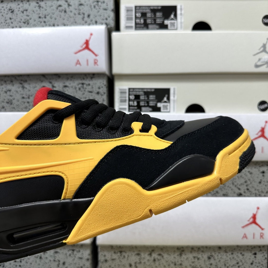 Air Jordan 4 RM Black Yellow