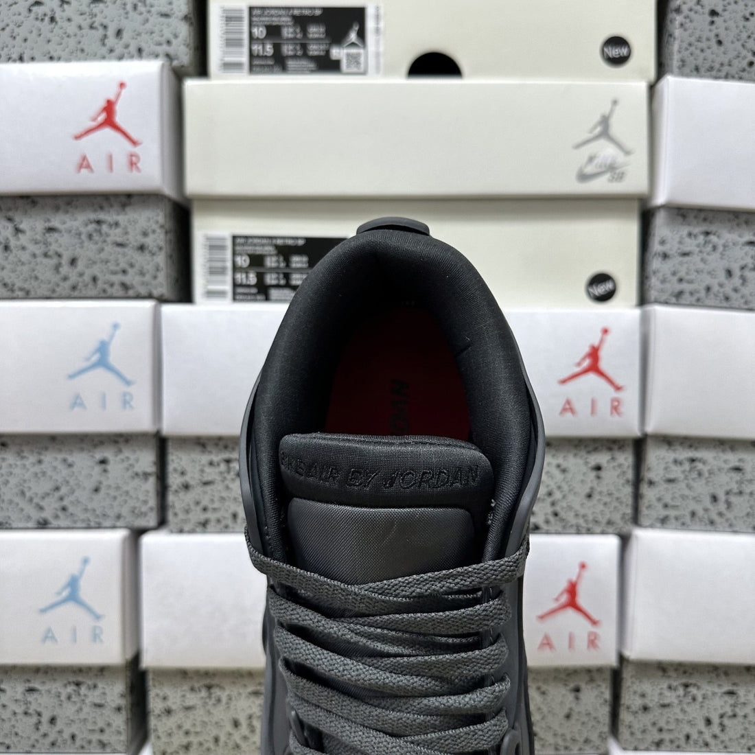 Air Jordan 4 RM Charcoal Red