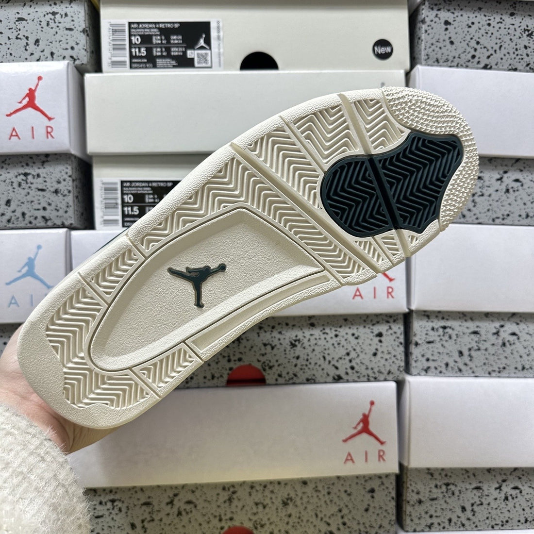 Air Jordan 4 RM Forest Green