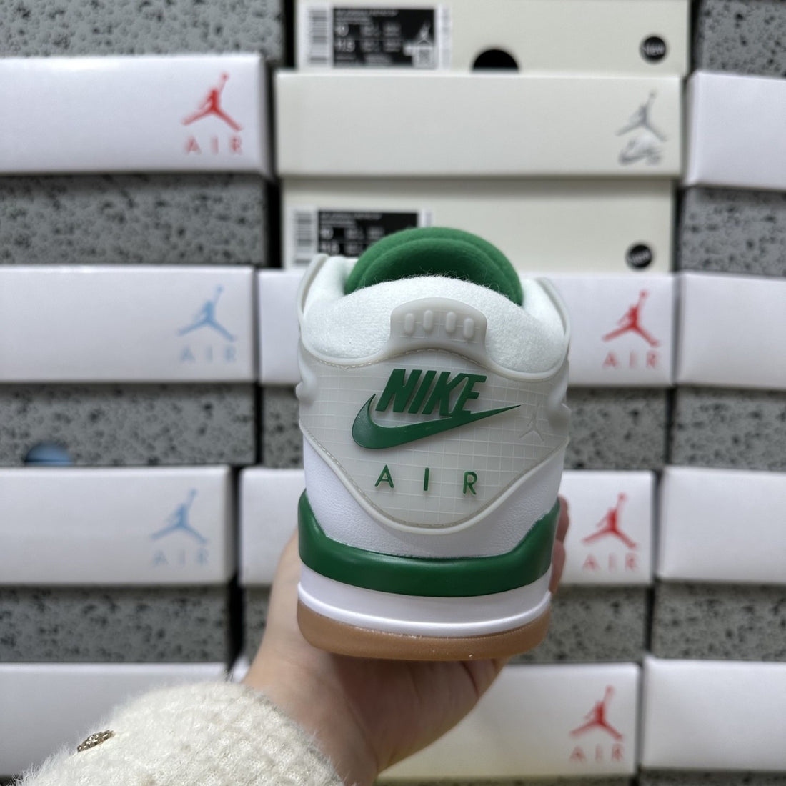 Air Jordan 4 RM White Pine Green