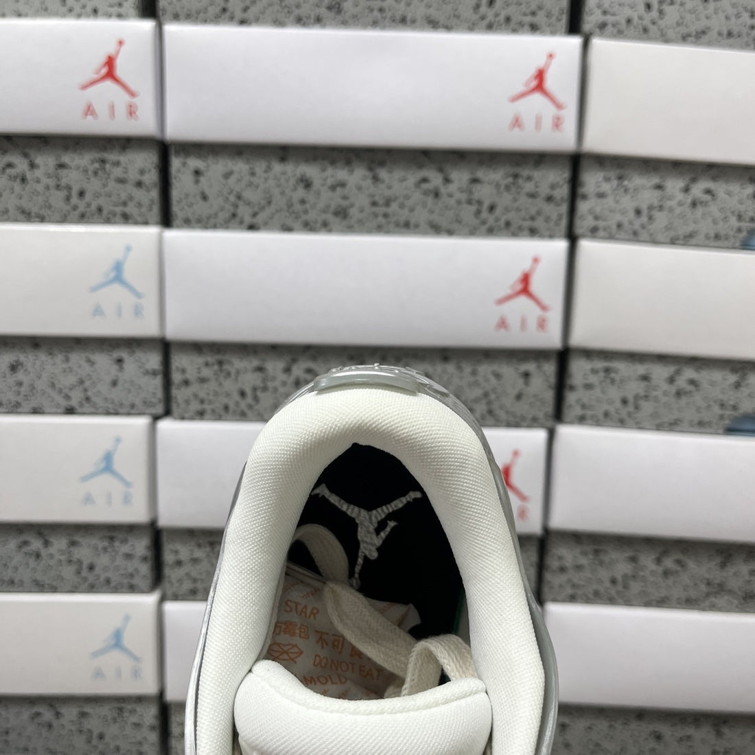 Air Jordan 4 RM White Silver