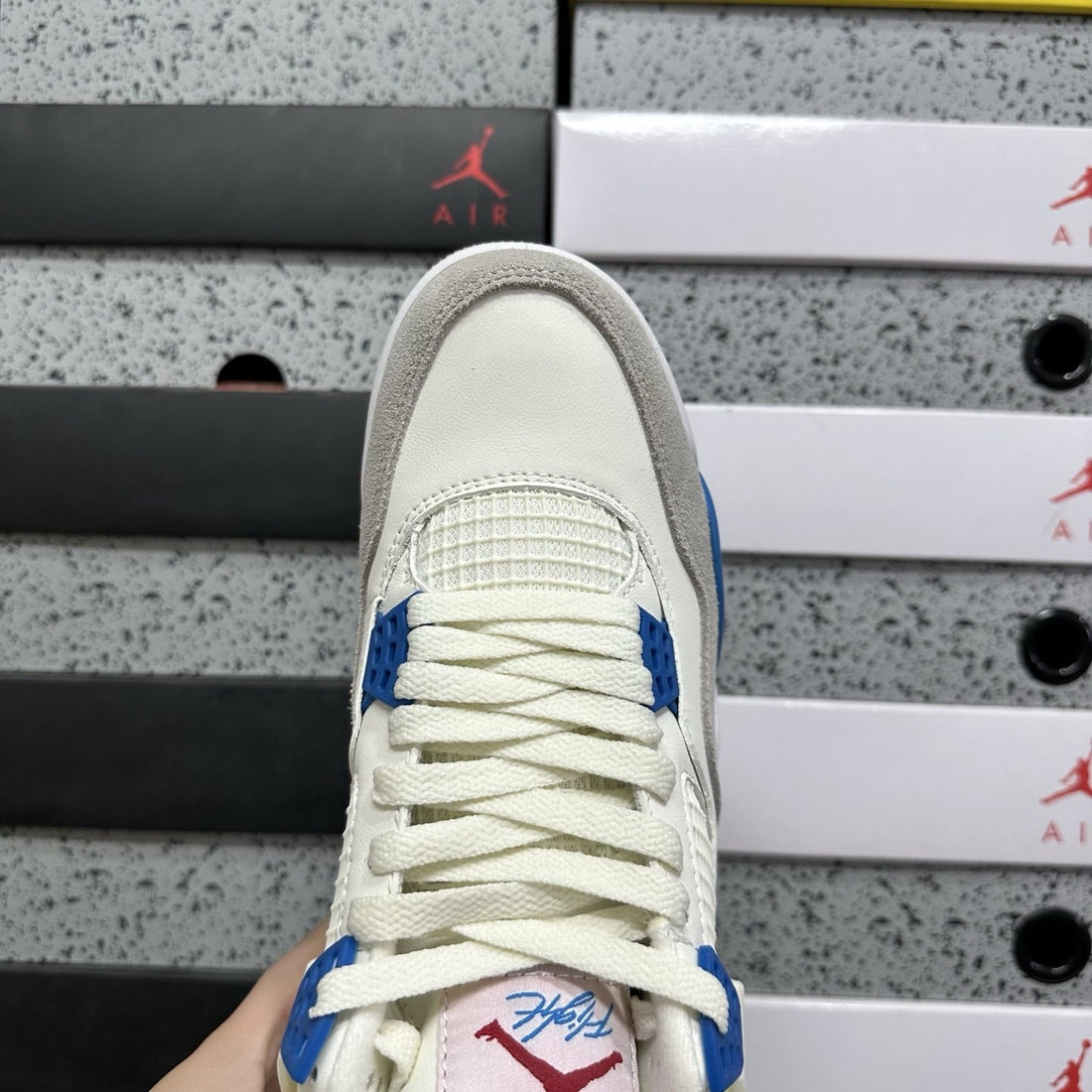 Air Jordan 4 SB Blue Gum