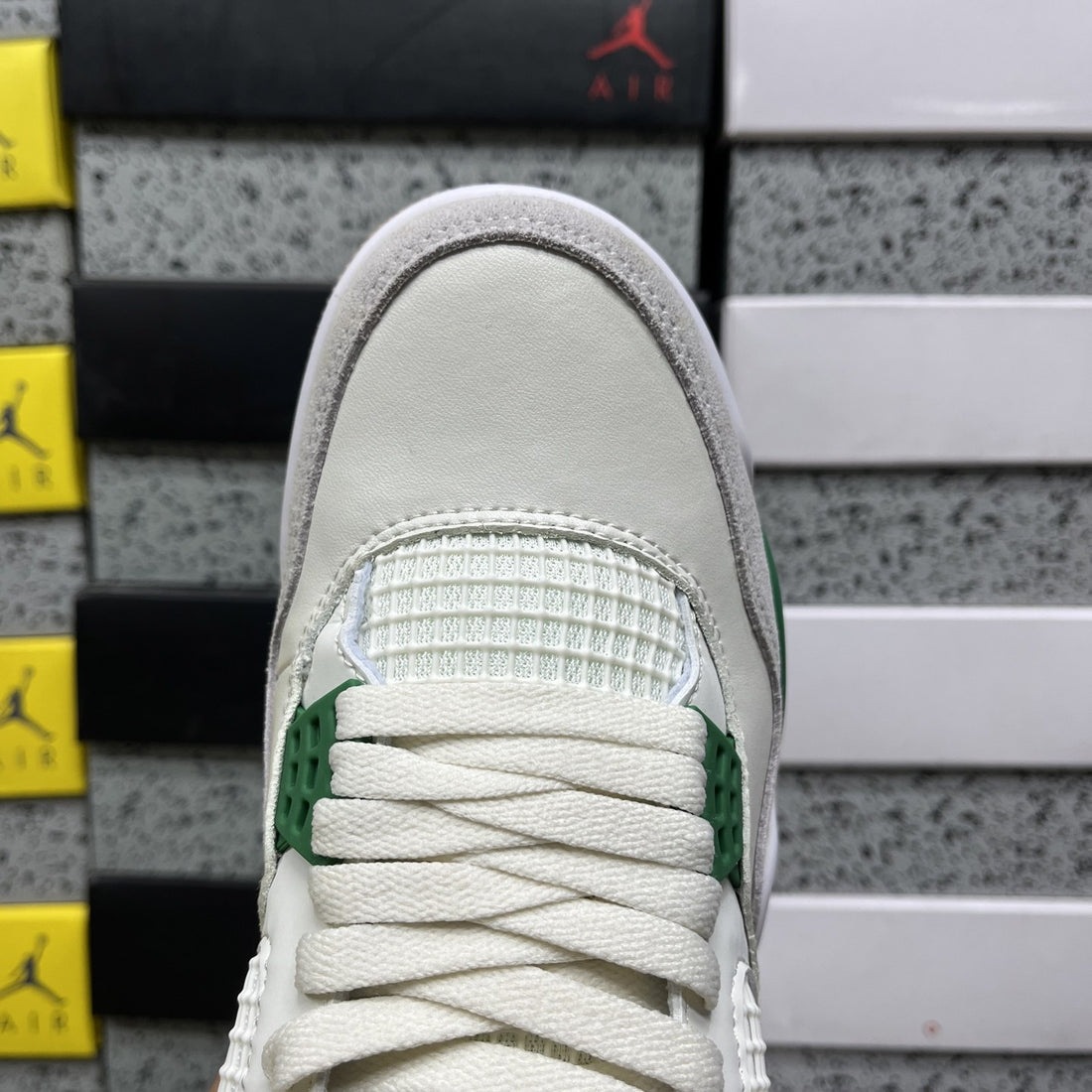 Air Jordan 4 SB Pine Green