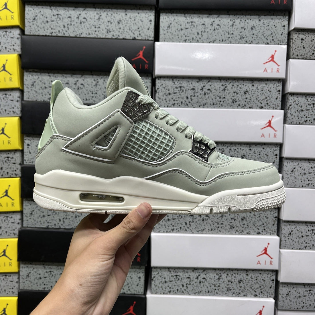 Air Jordan 4 Seafoam