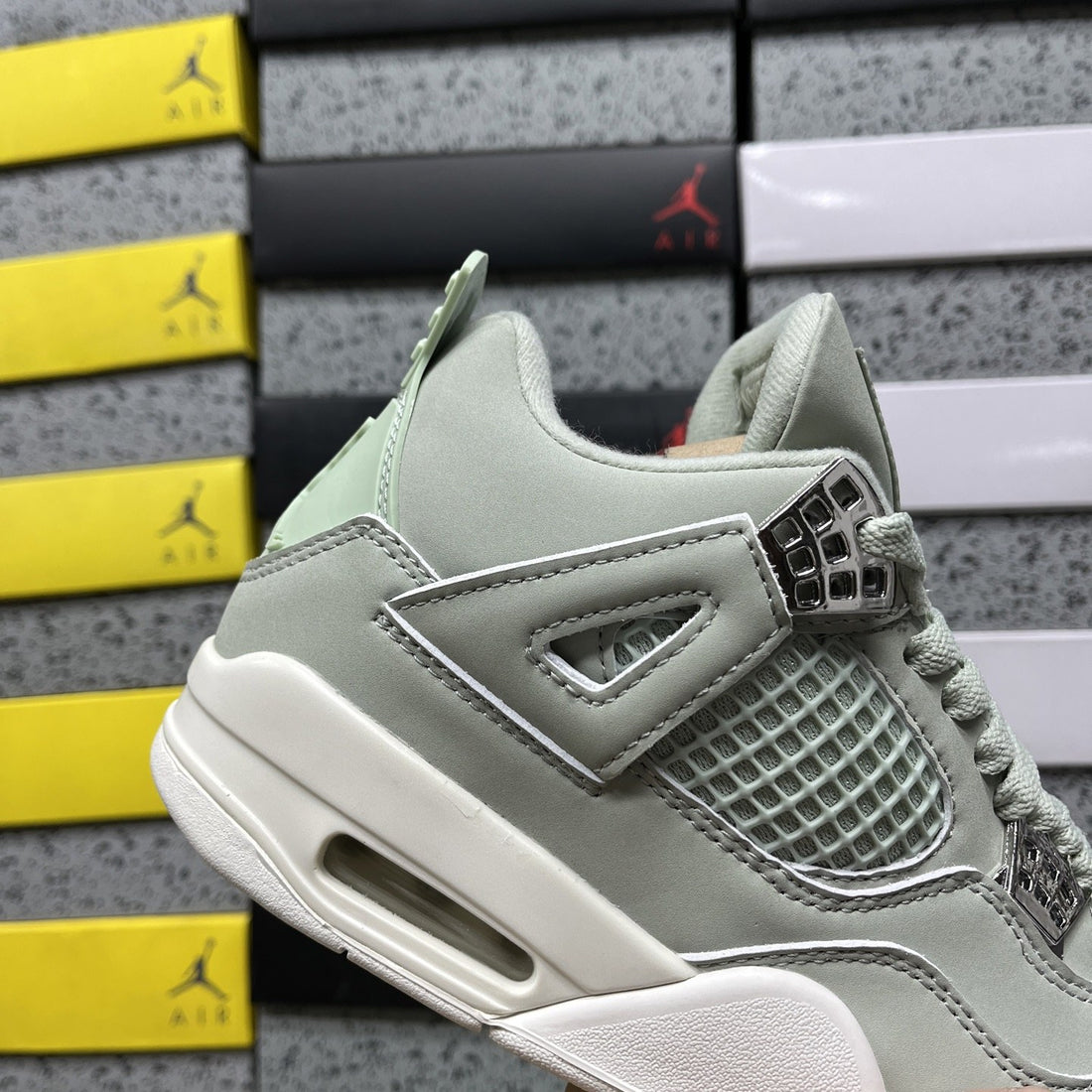 Air Jordan 4 Seafoam
