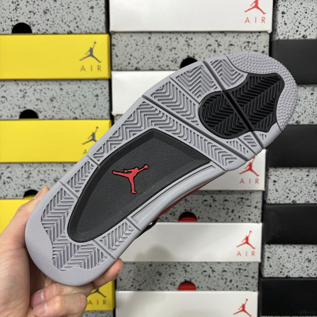 Air Jordan 4 Toro Bravo