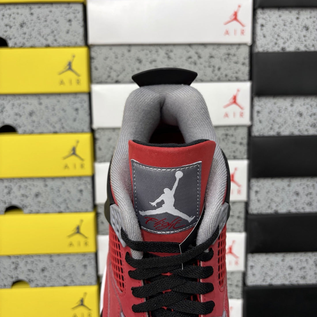 Air Jordan 4 Toro Bravo