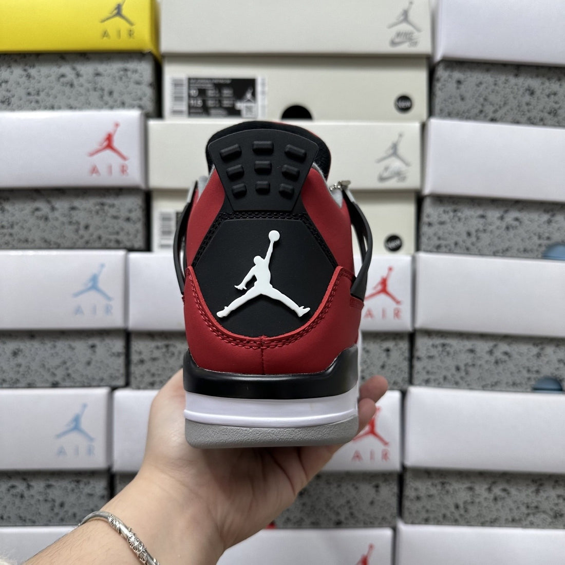 Air Jordan 4 Toro Red Suede