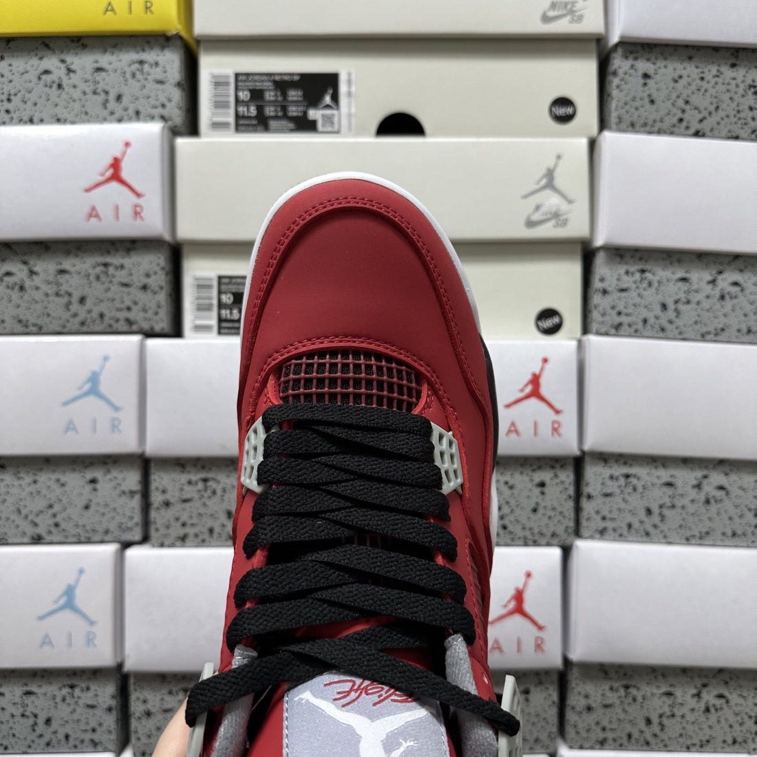 Air Jordan 4 Toro Red Suede