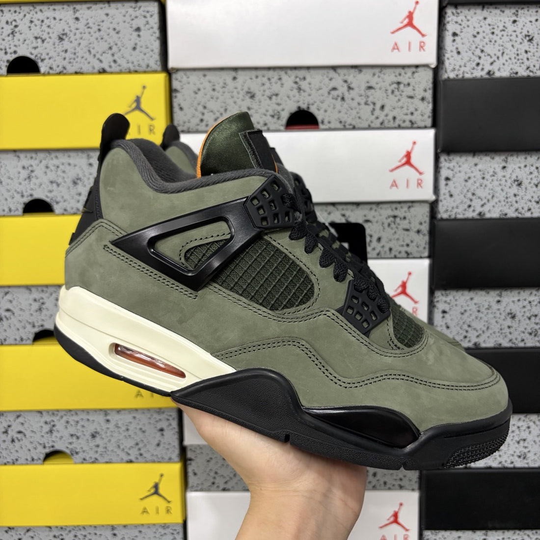 Air Jordan 4 Undefeated Olive
