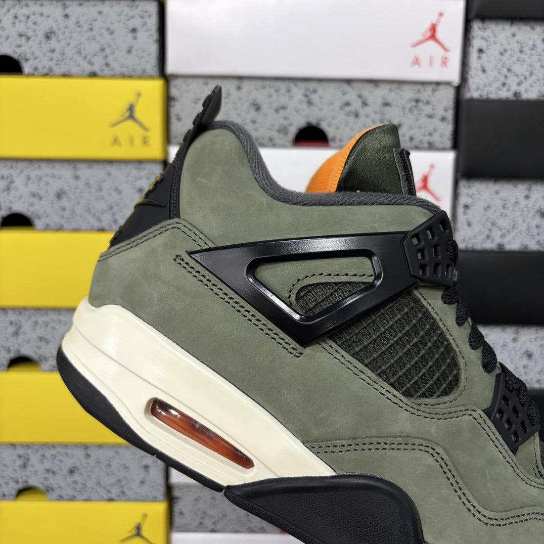 Air Jordan 4 Undefeated Olive