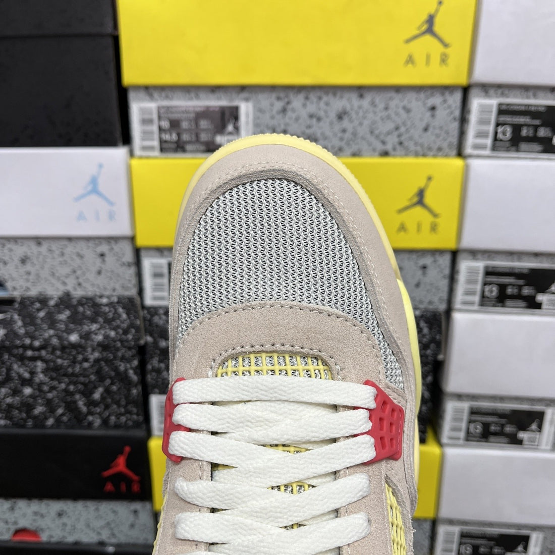 Air Jordan 4 Union Guava