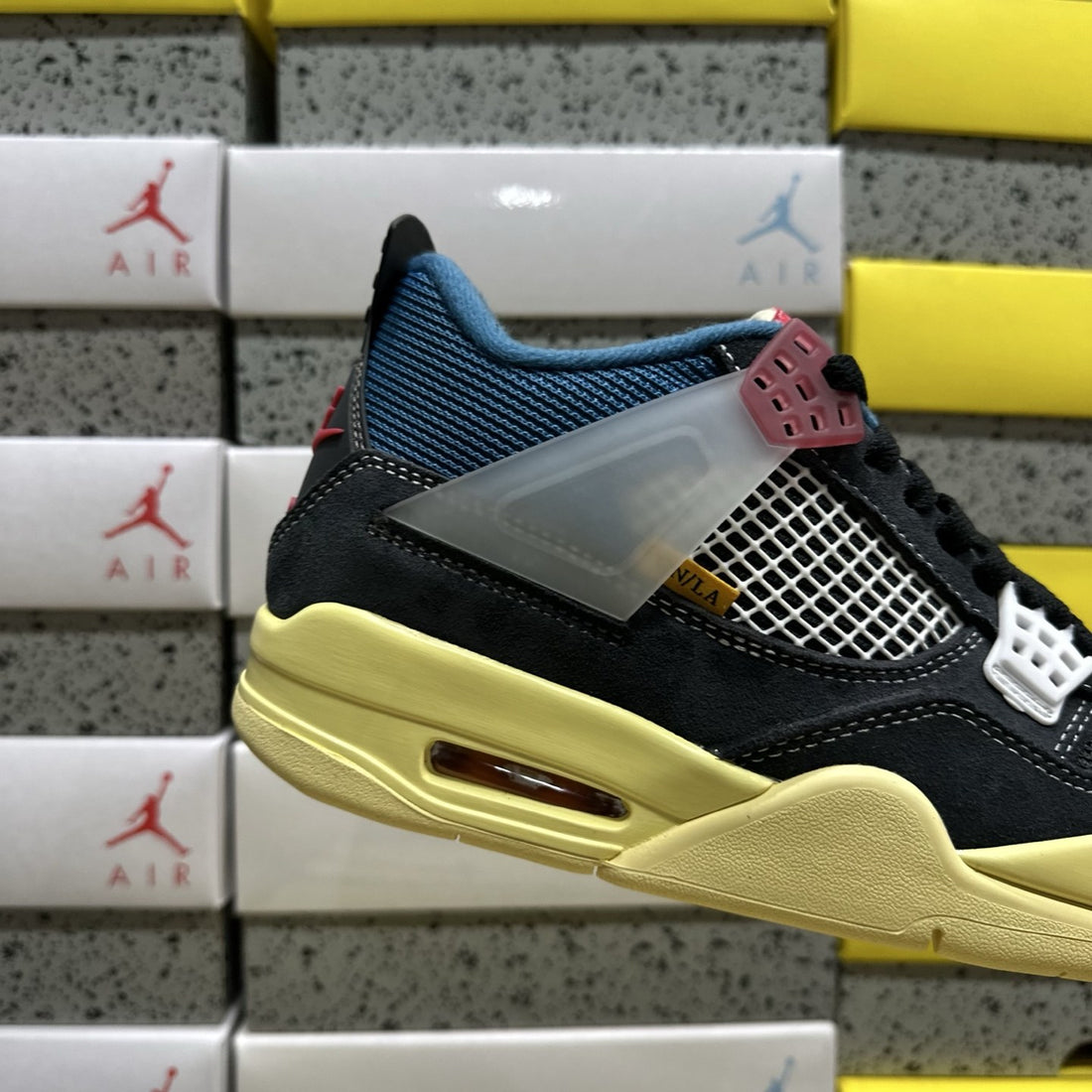 Air Jordan 4 Union Off Noir