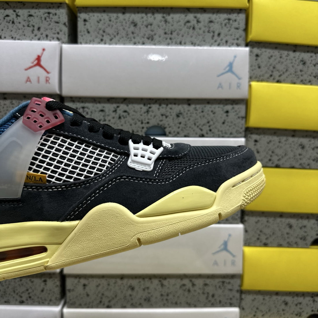 Air Jordan 4 Union Off Noir