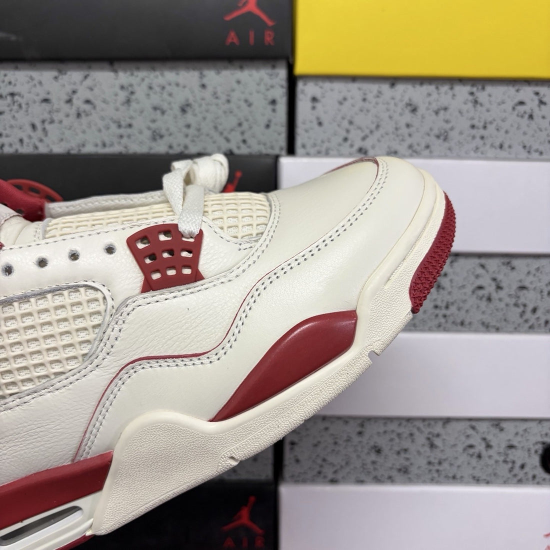 Air Jordan 4 Varsity Red Sail