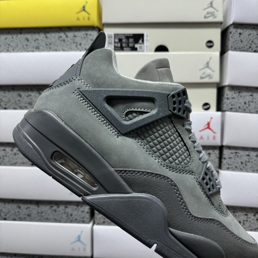 Air Jordan 4 Wet Cement