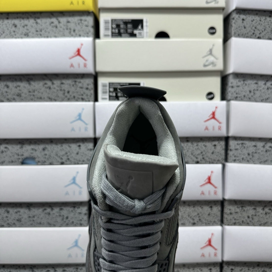 Air Jordan 4 Wet Cement