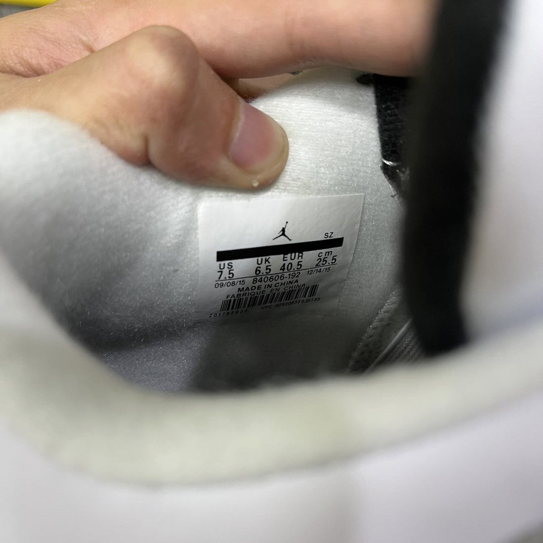 Air Jordan 4 White Cement
