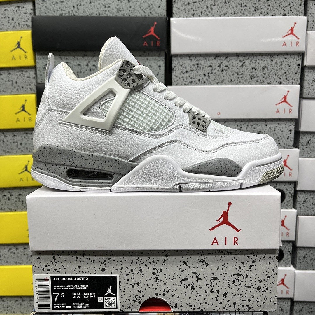 Air Jordan 4 White Oreo