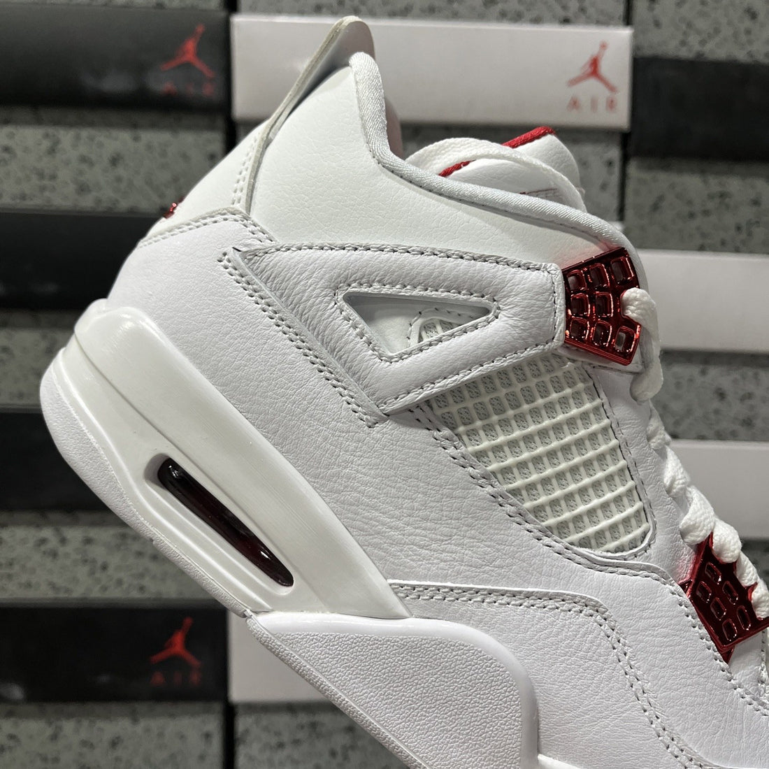 Air Jordan 4 White Red Metallic